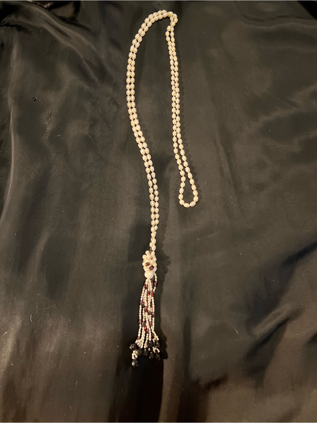 Pearl And Garnet Vintage Tassel Necklace - White And Burgundy